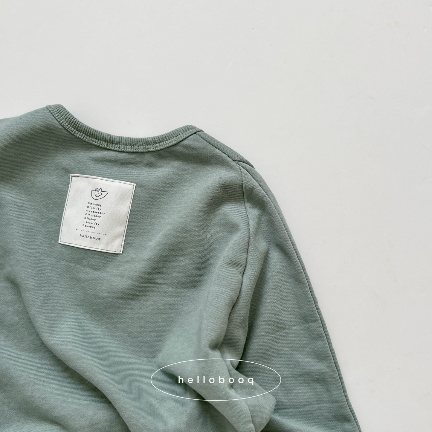 1w momonga sweat