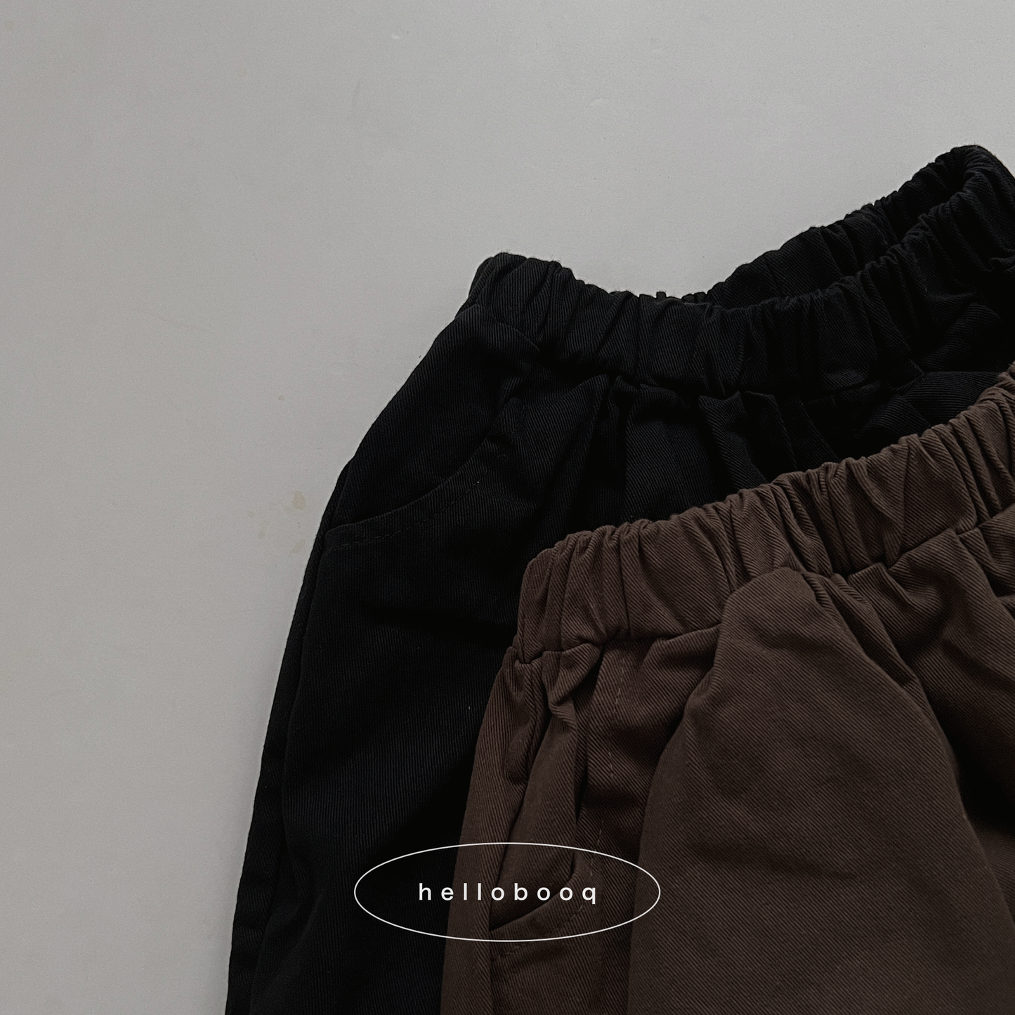 back tag cotton pants