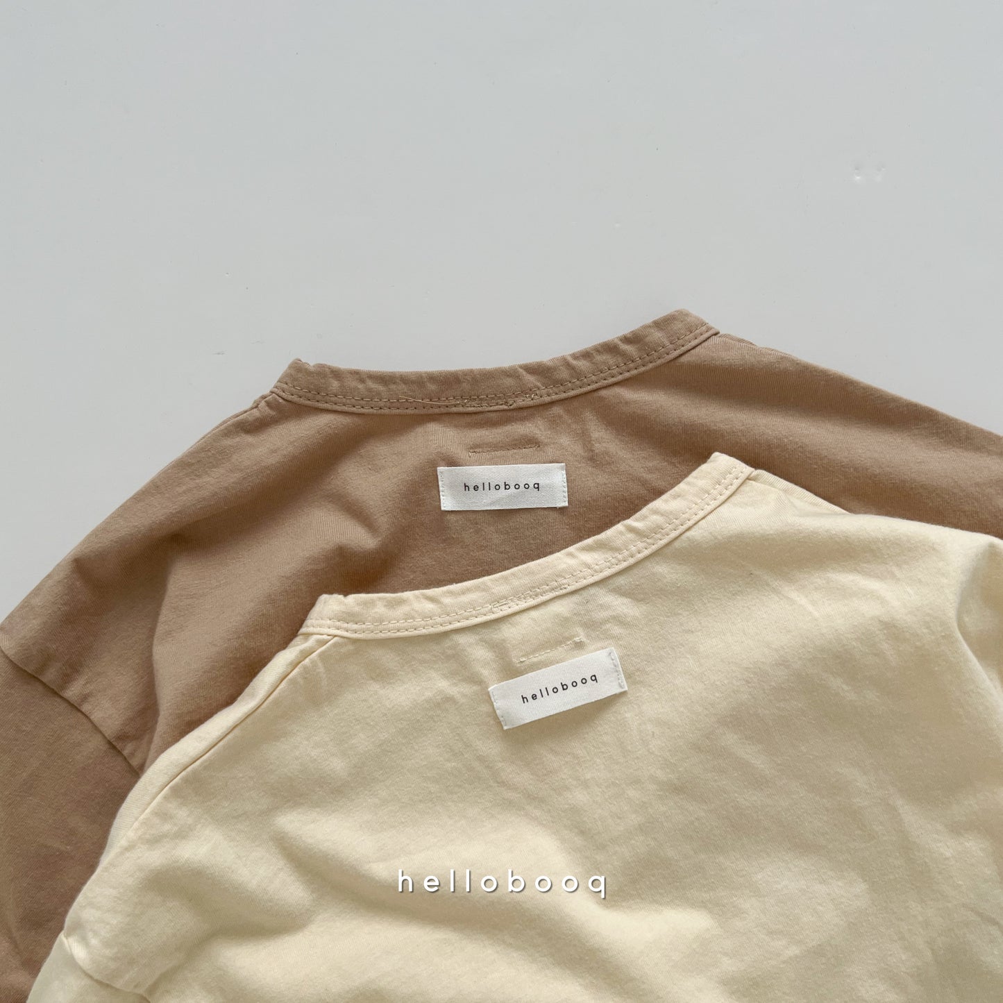 back tag skipper tee