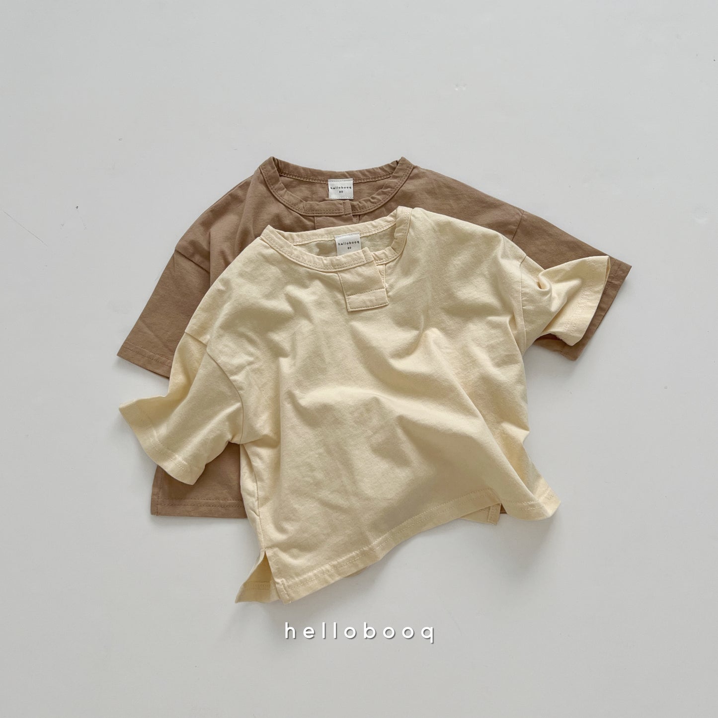 back tag skipper tee