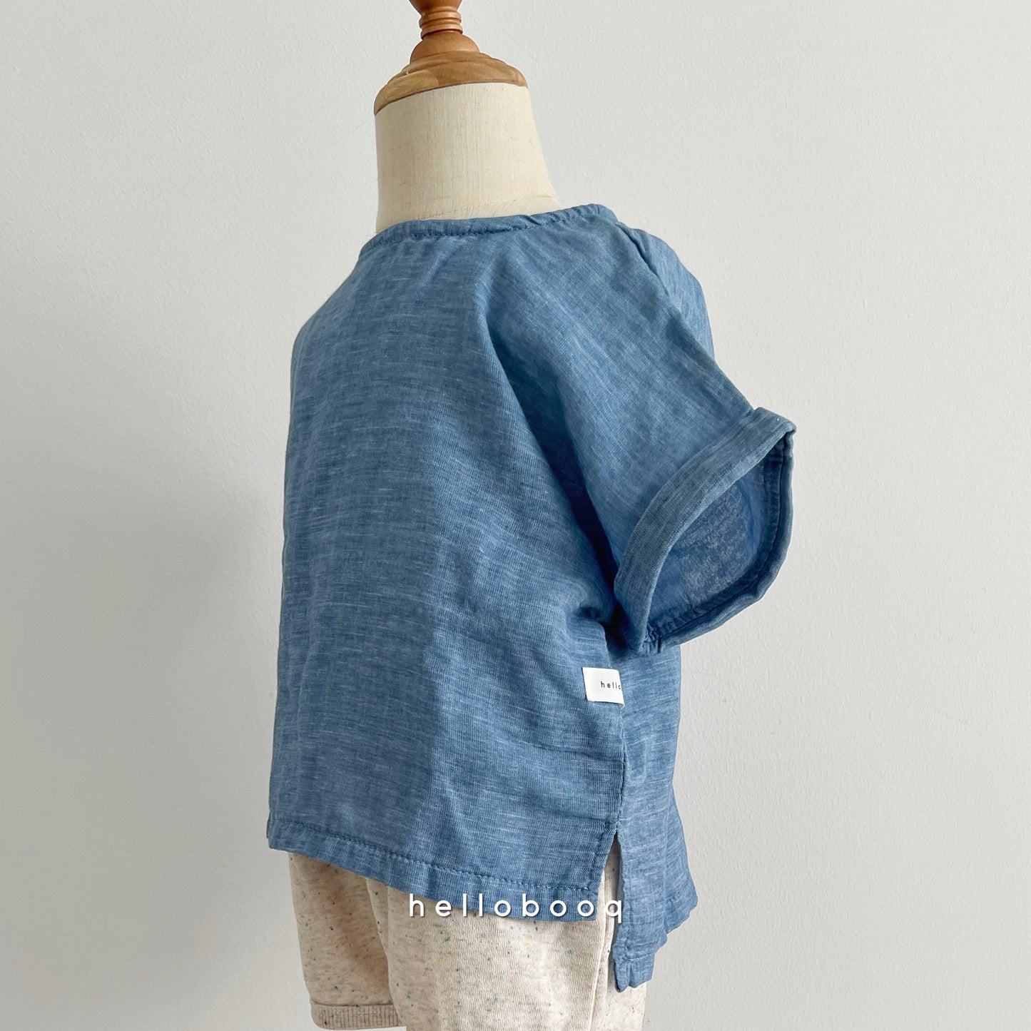 blue linen tee