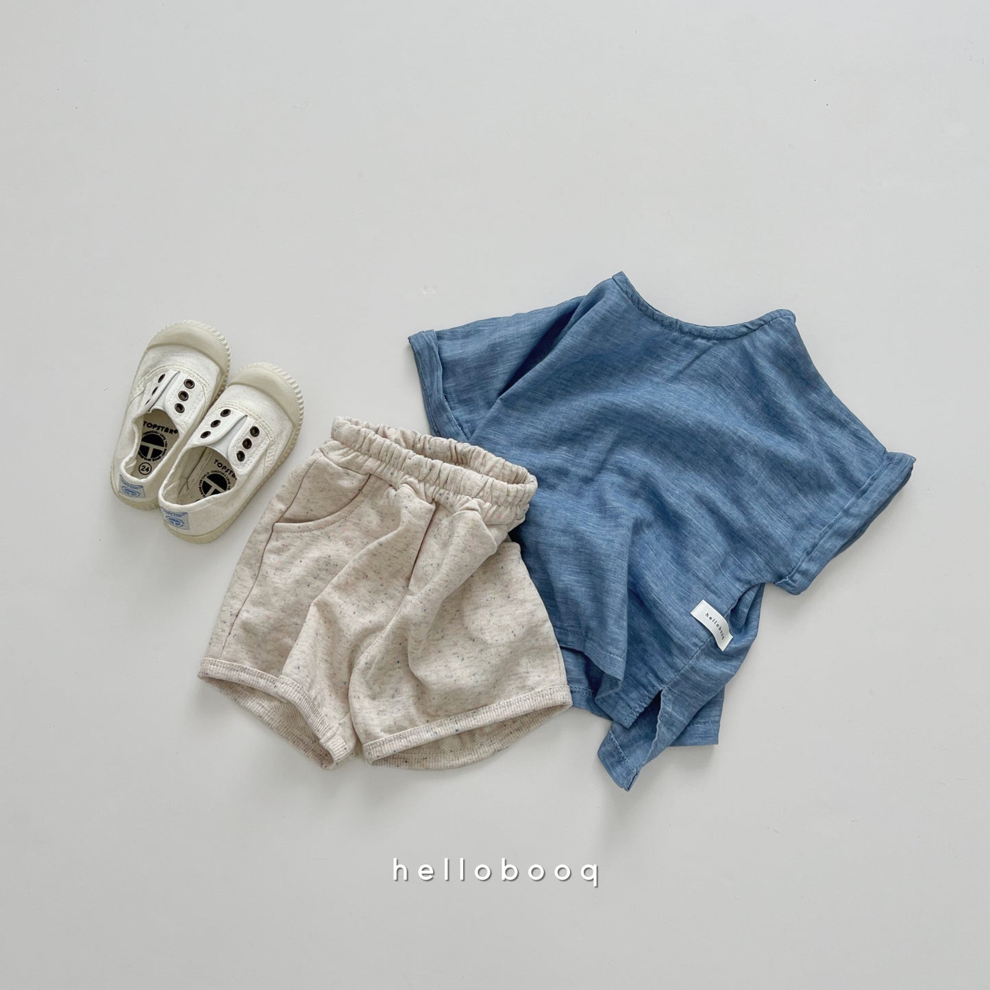 blue linen tee