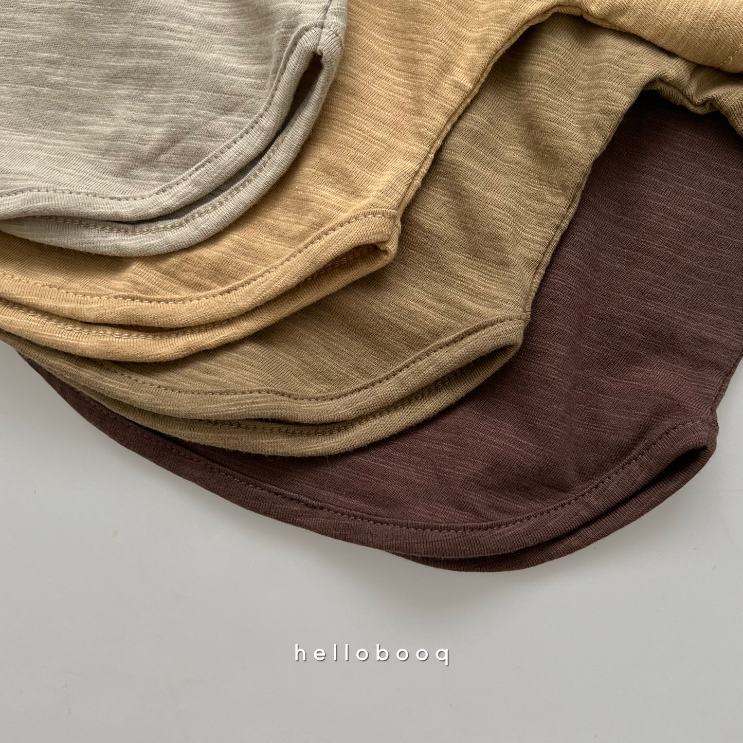 outdoor tee