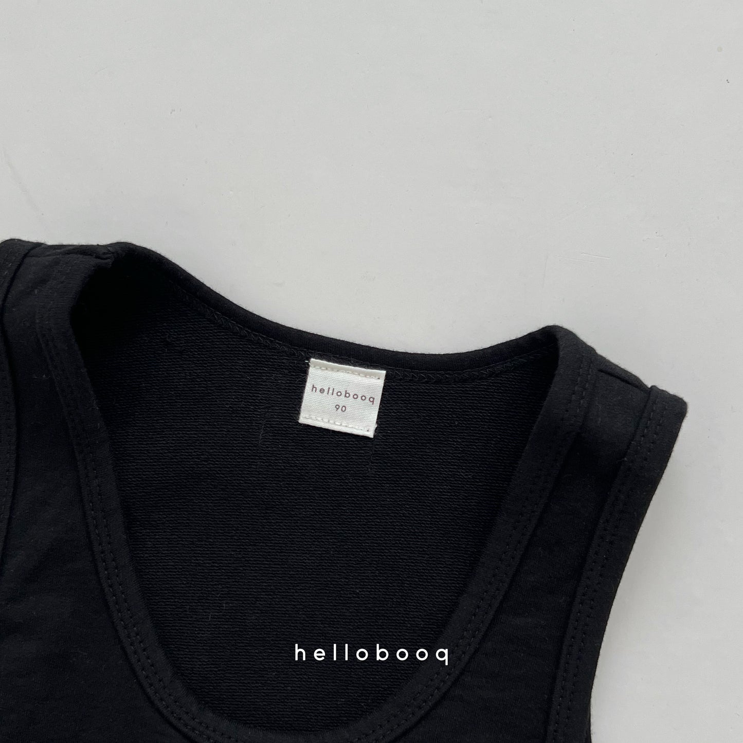 mono vest