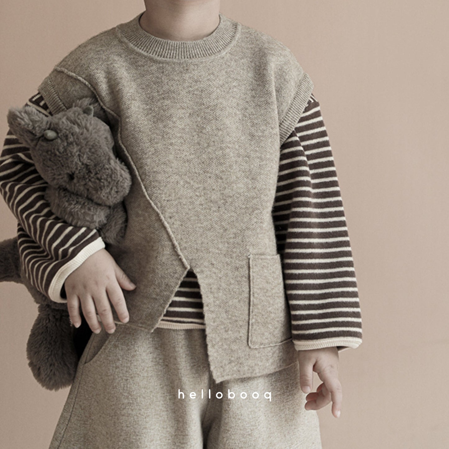 asymmetry knit vest