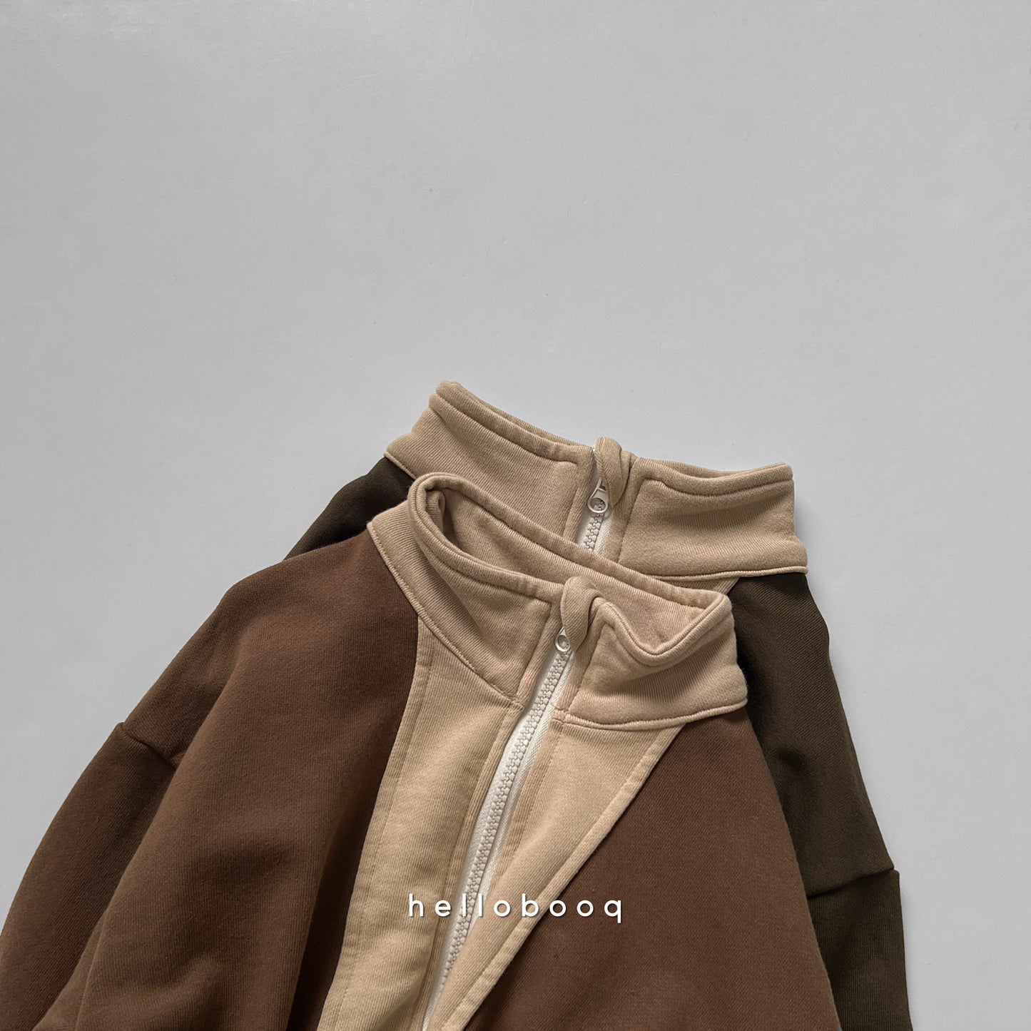 line zip sweat