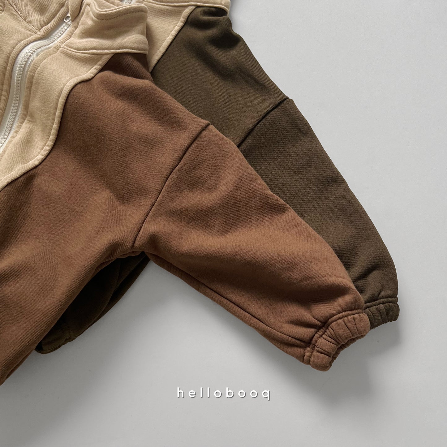 line zip sweat