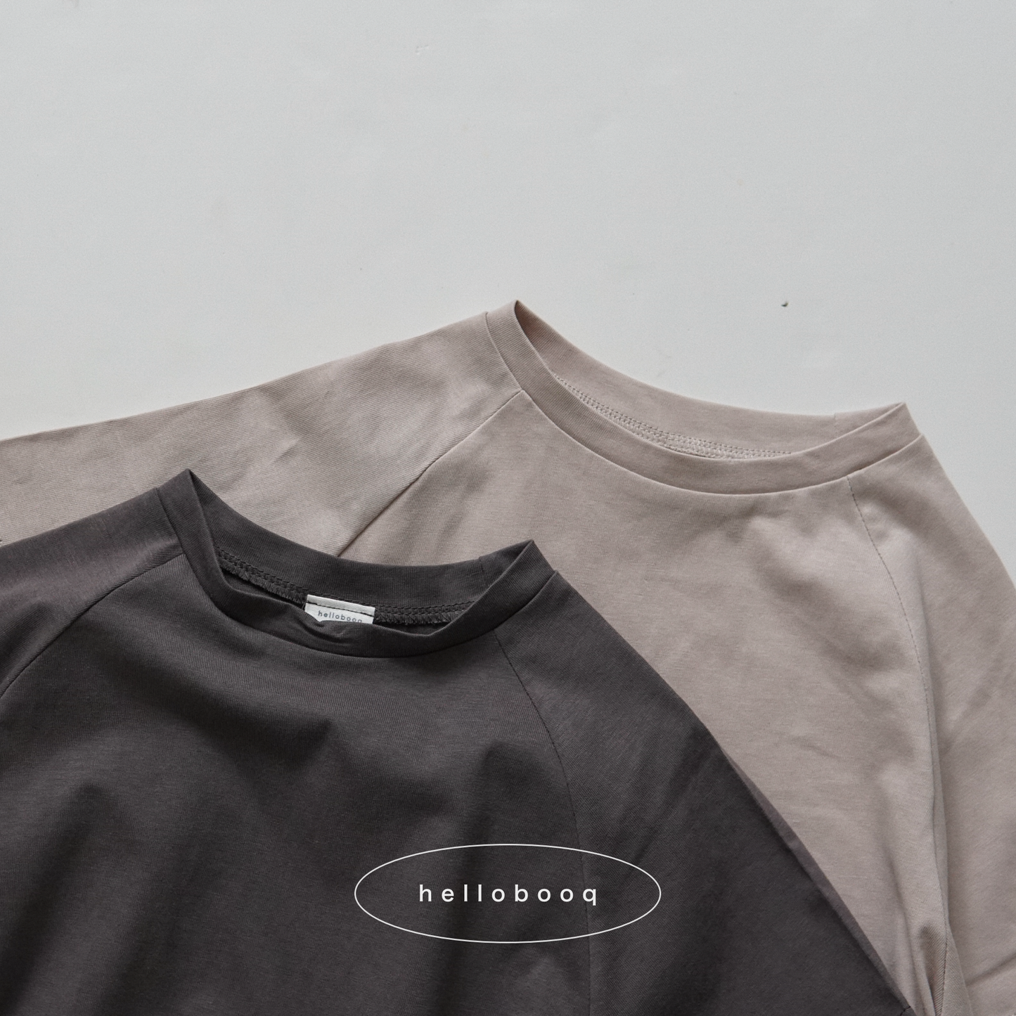【 original 】cloudy raglan tee